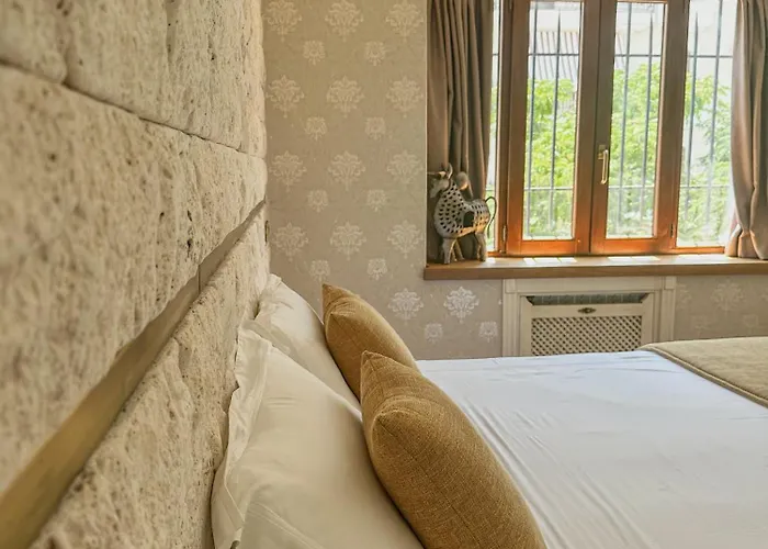 Arunda Luxury Boutique