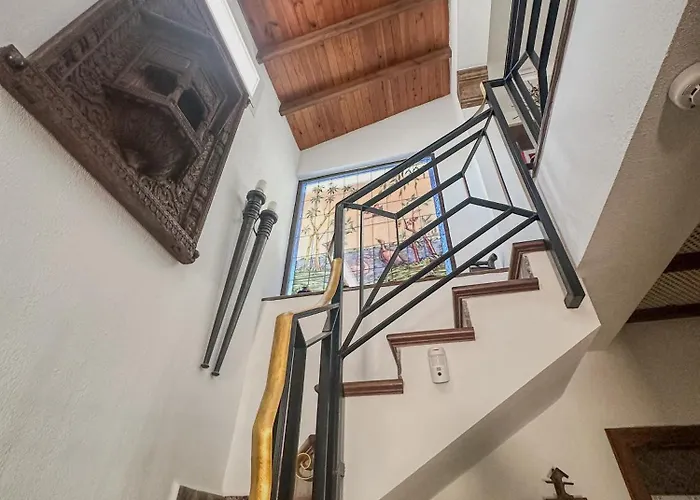 Arunda Luxury Boutique *